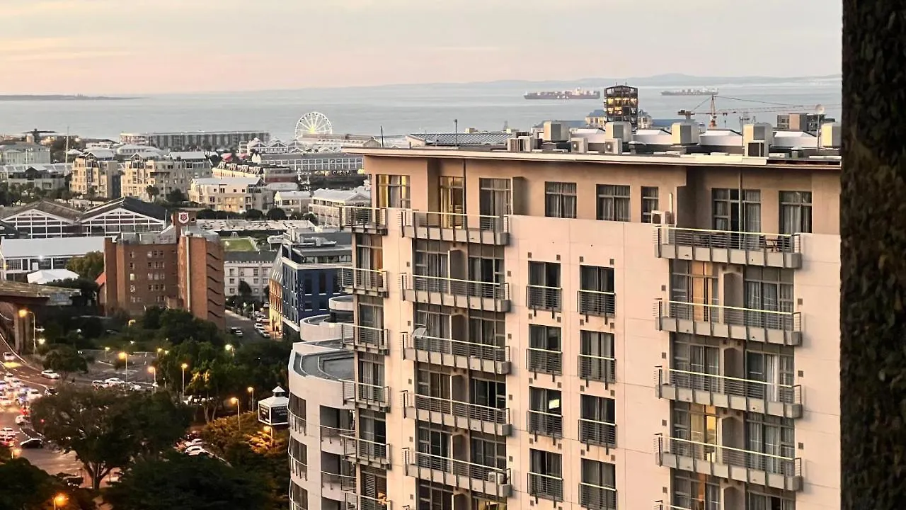 Skyline 1 Thibault Apartment Cape Town